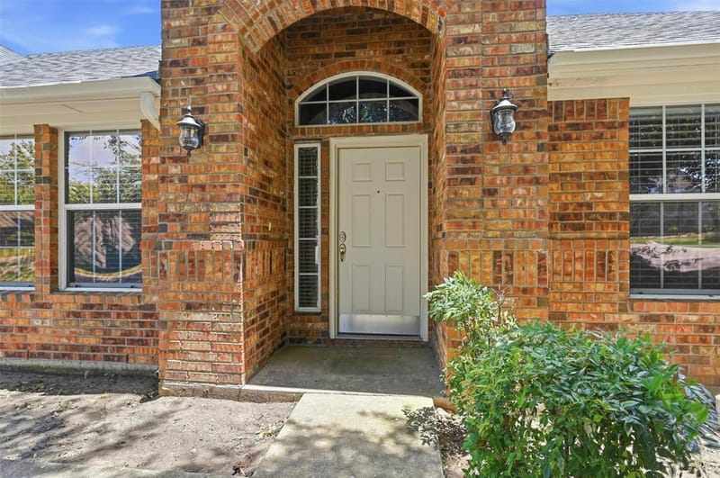 1709 Fairway Drive, Sherman TX 75090 - Photo 4