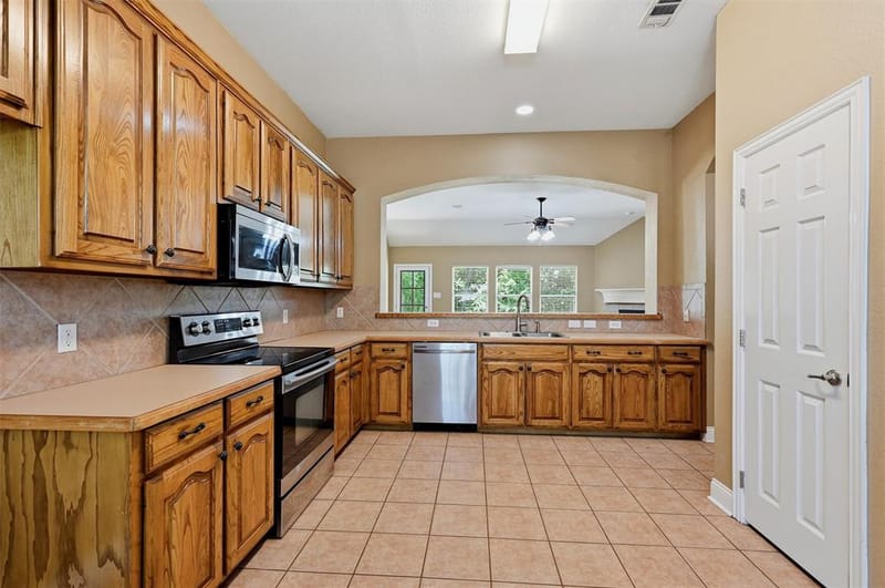 1709 Fairway Drive, Sherman TX 75090 - Photo 8