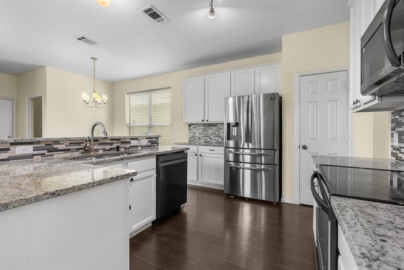 1411 Bristol Lane, Providence Village TX 76227 - Photo 9
