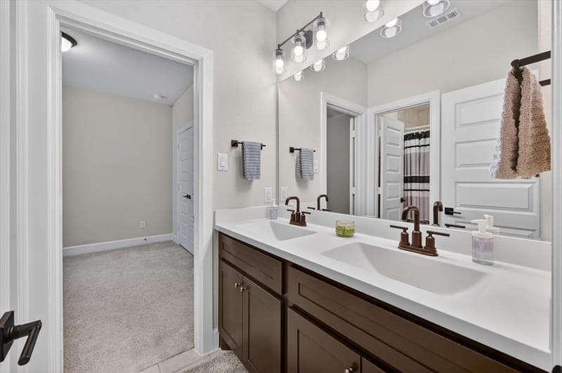 2512 Four Roses Drive, Lewisville TX 75056 - Photo 20
