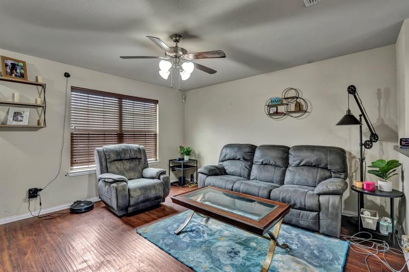 1501 Sierra Estate Trail, Fort Worth TX 76119 - Photo 3