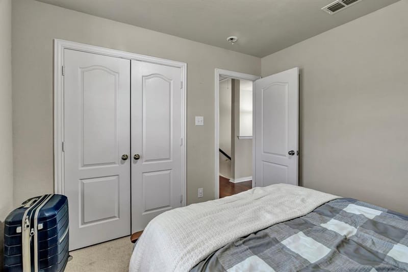 1501 Sierra Estate Trail, Fort Worth TX 76119 - Photo 11