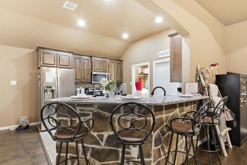 940 Elk Ridge Drive, Stephenville TX 76401 - Photo 6