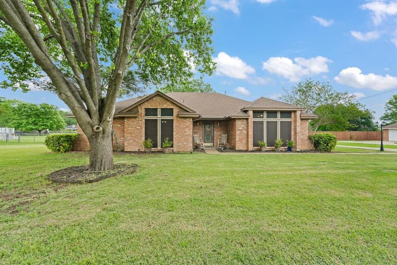 314 Clay Lane, Red Oak TX 75154