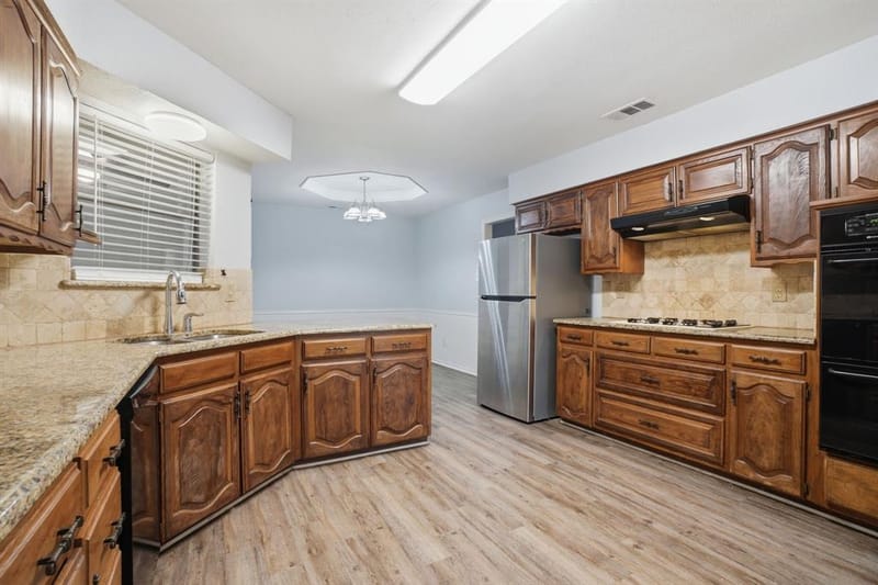 2607 Harbinger Lane, Dallas TX 75287 - Photo 26