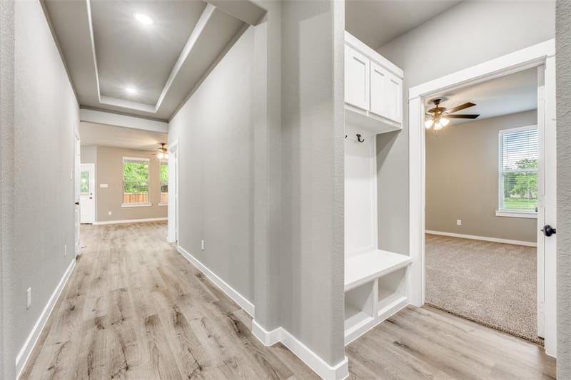 706 Turner Street, Wolfe City TX 75496 - Photo 2