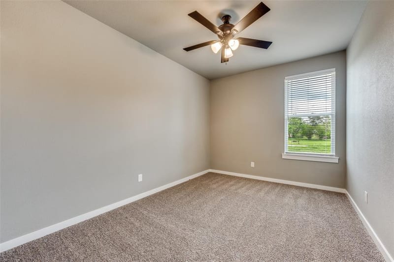 706 Turner Street, Wolfe City TX 75496 - Photo 17