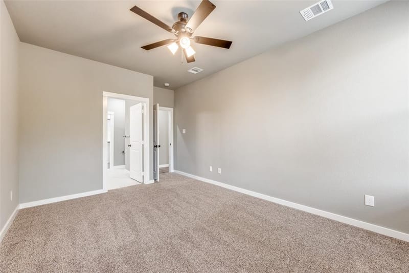 706 Turner Street, Wolfe City TX 75496 - Photo 20
