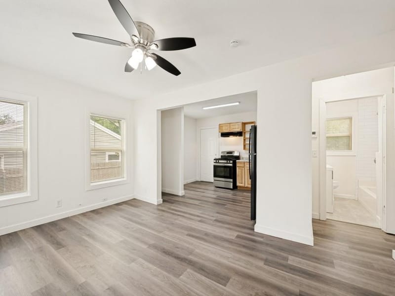 7416 Gaston Avenue, Fort Worth TX 76116 - Photo 3