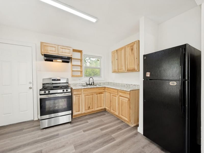 7416 Gaston Avenue, Fort Worth TX 76116 - Photo 5