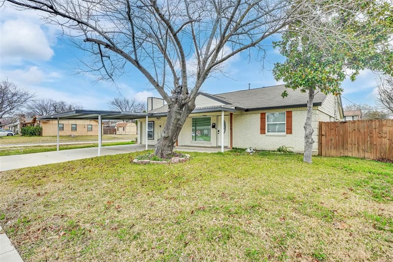 2828 Bamboo Street, Mesquite TX 75150 - Photo 2