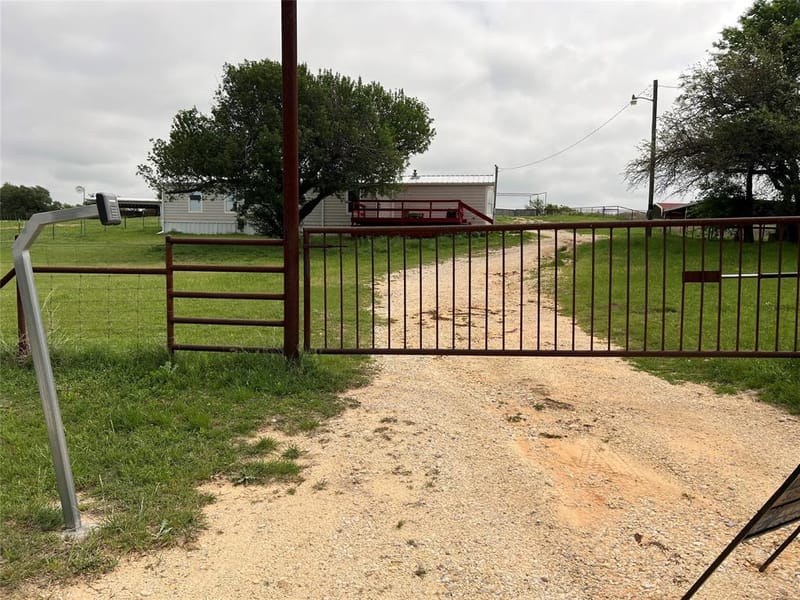 1661 County Road 195, Dublin TX 76446 - Photo 3