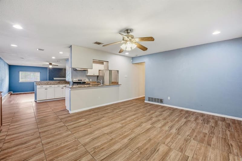 1602 Marie Terrace, Arlington TX 76010 - Photo 15