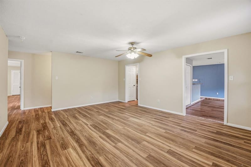 1602 Marie Terrace, Arlington TX 76010 - Photo 4