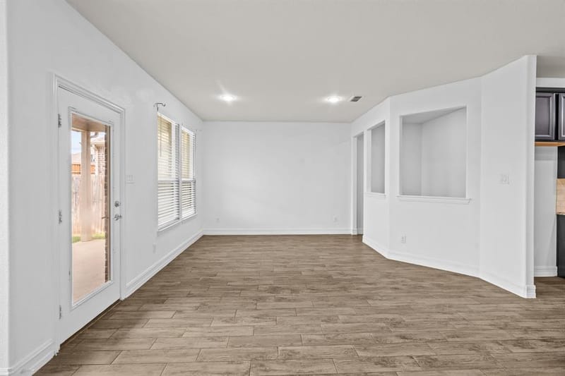 1929 Brahorn Lane, Fort Worth TX 76131 - Photo 16