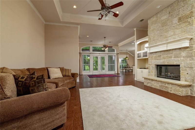 603 Runaway Bay Drive, Runaway Bay TX 76426 - Photo 6