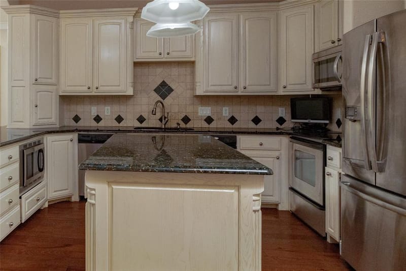 603 Runaway Bay Drive, Runaway Bay TX 76426 - Photo 16
