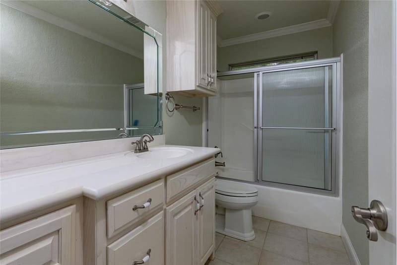603 Runaway Bay Drive, Runaway Bay TX 76426 - Photo 32