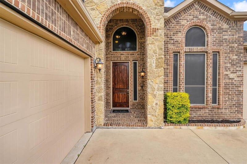 3233 Burgundy Lane, Midlothian TX 76065 - Photo 3