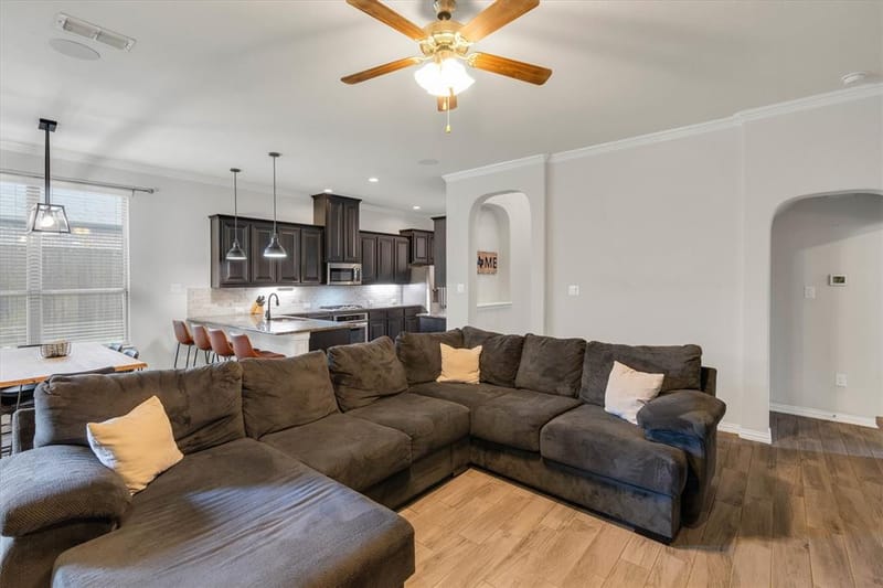 3233 Burgundy Lane, Midlothian TX 76065 - Photo 8