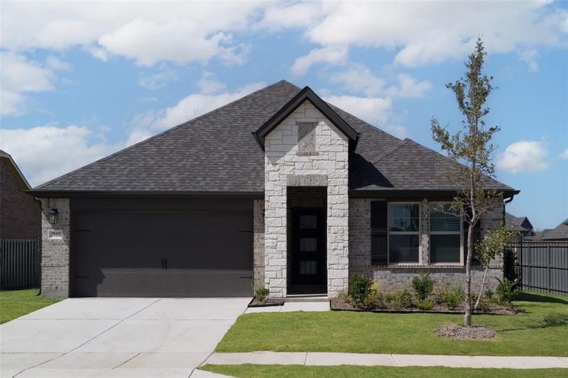 7117 Blackbrush Drive, Venus TX 76084