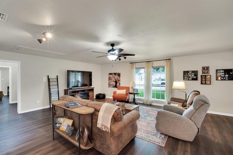 502 Main Street, Maypearl TX 76064 - Photo 4
