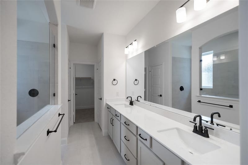 8744 Treeline Parkway, Justin TX 76247 - Photo 14