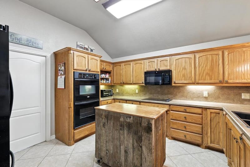 8424 Marianna Way, Alvarado TX 76009 - Photo 12