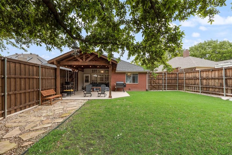 1310 Newport Drive, Carrollton TX 75006 - Photo 35