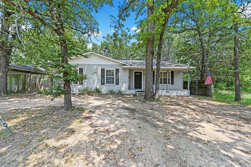214 Wildflower Drive, Gun Barrel City TX 75156