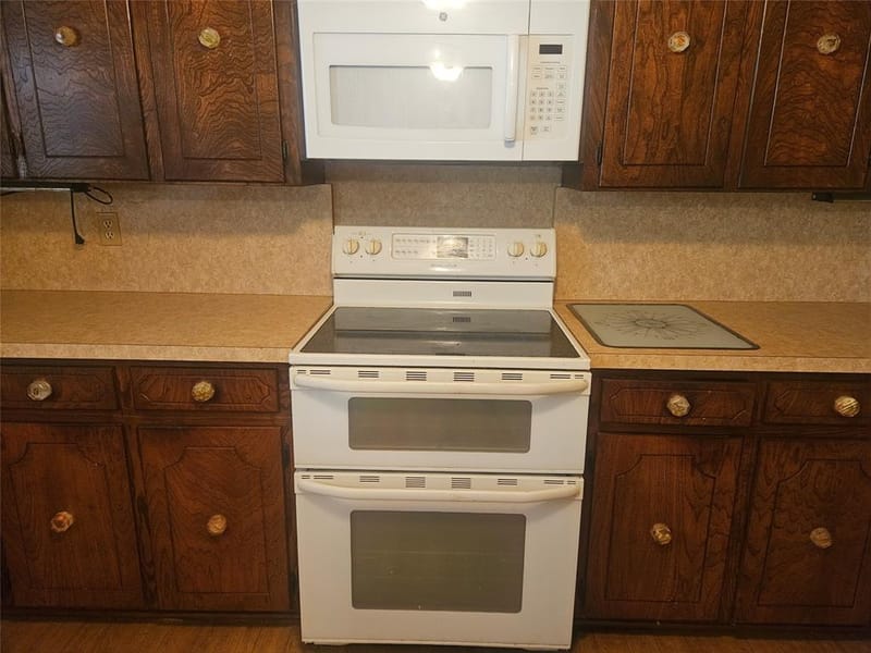 2620 County Road 531, Burleson TX 76028 - Photo 16