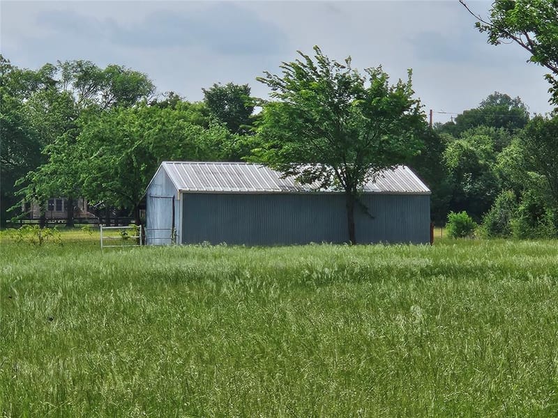 2620 County Road 531, Burleson TX 76028 - Photo 7