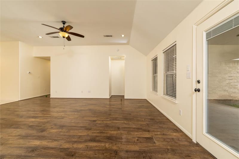 405 Kimbrough Road, Azle TX 76020 - Photo 7