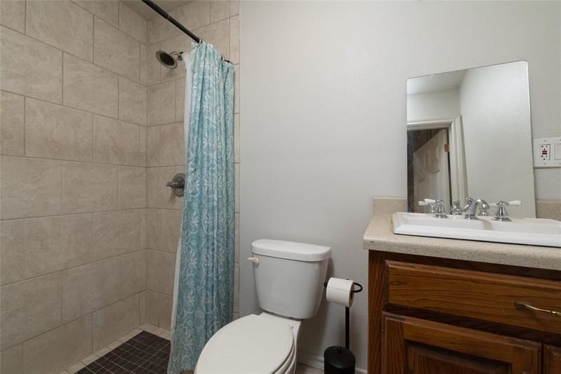 405 Kimbrough Road, Azle TX 76020 - Photo 33