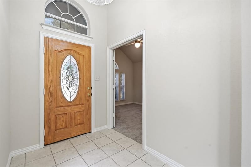 1121 SW Hillside Drive, Burleson TX 76028 - Photo 12