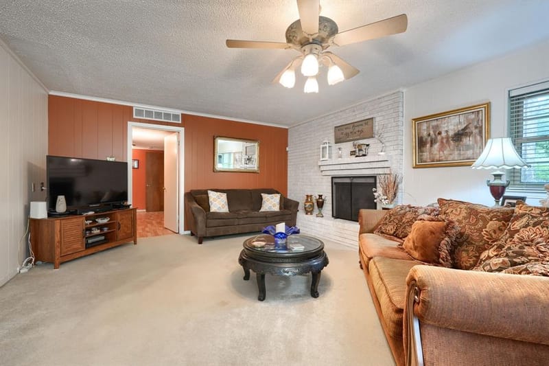 8226 Hunnicut Road, Dallas TX 75228 - Photo 12