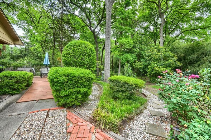 8226 Hunnicut Road, Dallas TX 75228 - Photo 24