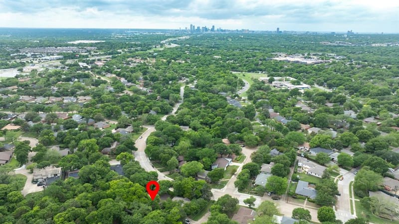 8226 Hunnicut Road, Dallas TX 75228 - Photo 34