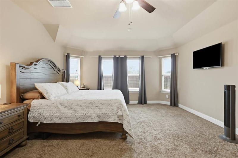 4720 Lazy Oaks Street, Fort Worth TX 76244 - Photo 16