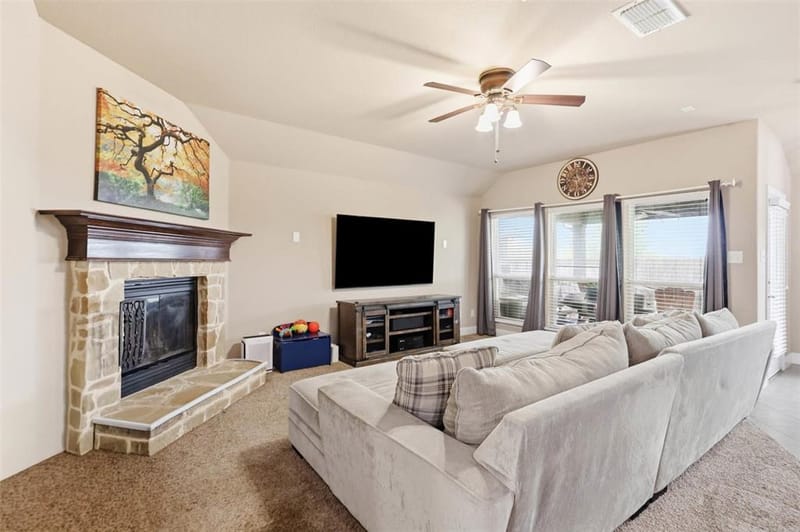 4720 Lazy Oaks Street, Fort Worth TX 76244 - Photo 11