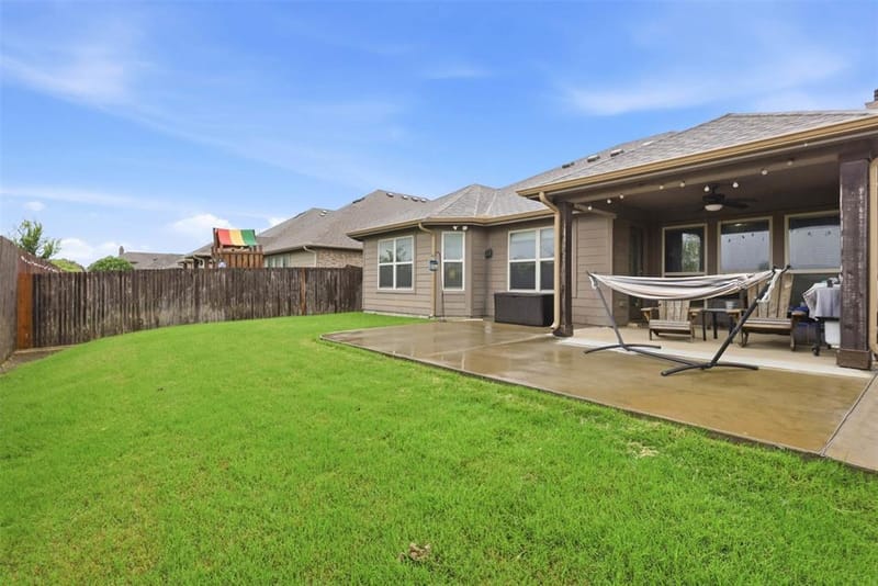 4720 Lazy Oaks Street, Fort Worth TX 76244 - Photo 25