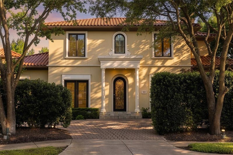 504 Byron Court, Irving TX 75038