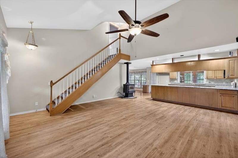 4609 Slayton Road, Cleburne TX 76031 - Photo 12