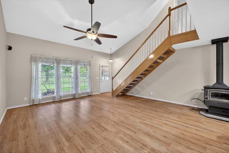 4609 Slayton Road, Cleburne TX 76031 - Photo 9