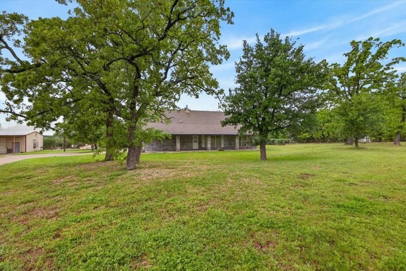 4609 Slayton Road, Cleburne TX 76031 - Photo 37