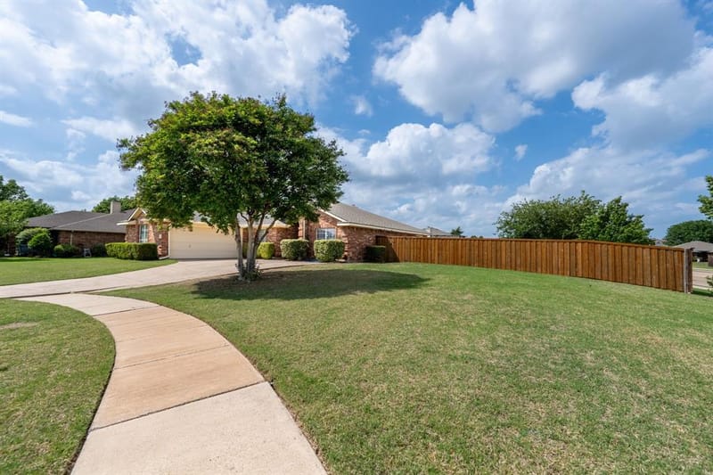 7209 Blue Sky Court, Rowlett TX 75089 - Photo 4