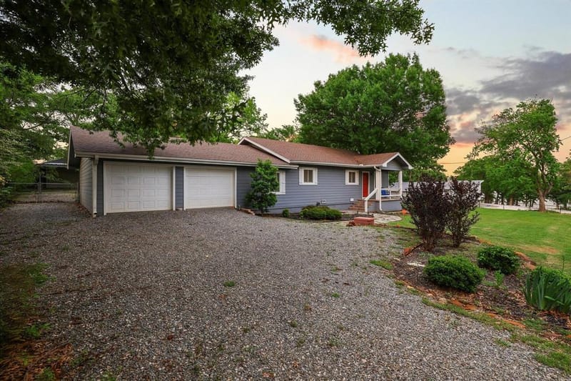 109 Arkansas Street, Pottsboro TX 75076