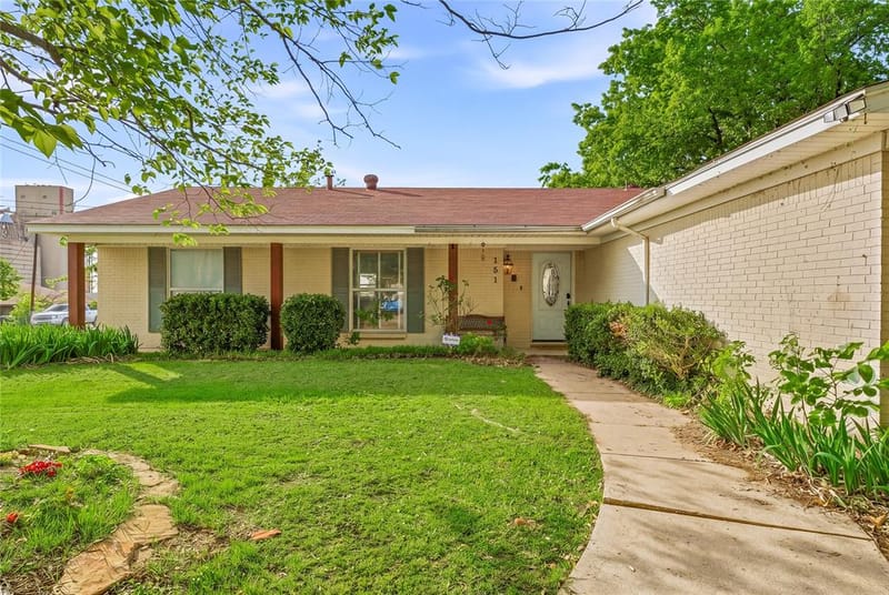 151 Chestnut Street, Aledo TX 76008 - Photo 2