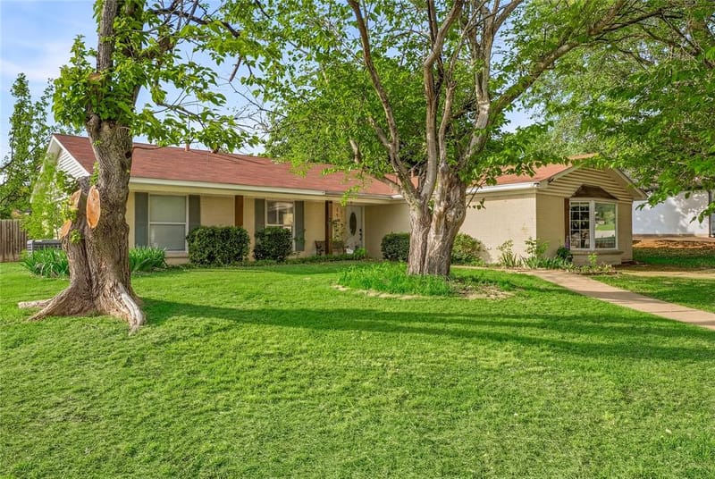 151 Chestnut Street, Aledo TX 76008 - Photo 3