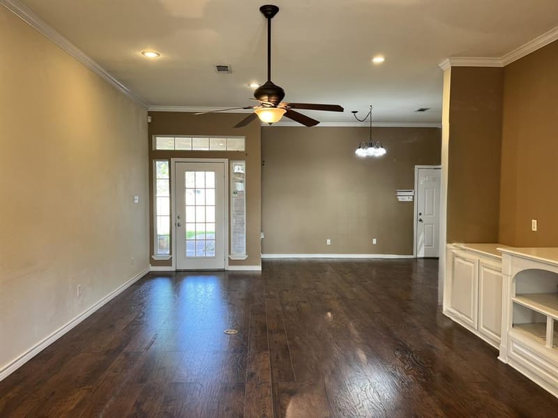 2700 Boyd Street, Ennis TX 75119 - Photo 7